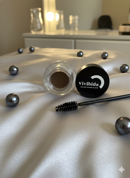Sculpt, Define & Conquer with Our All-Day Waterproof Eyebrow Gel